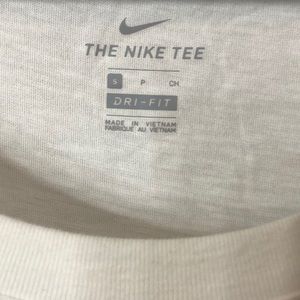 Nike Tops - White nike shirt Nike Tops - White nike shirt